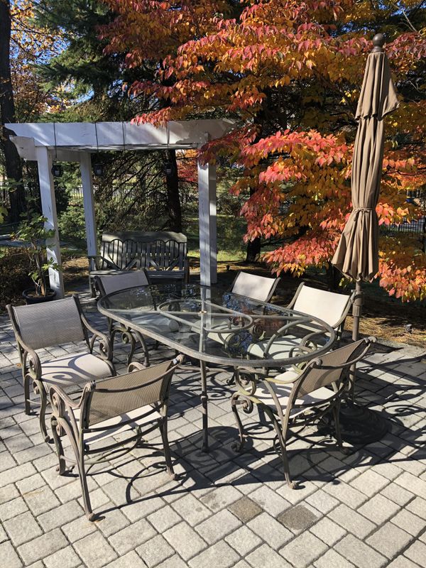 White Wrought Iron Patio Table And Chairs Images