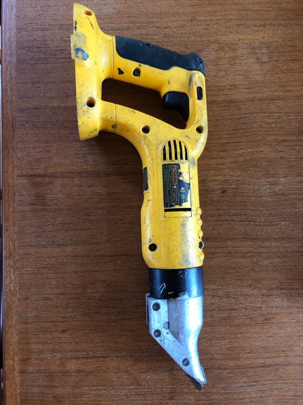 Dewalt cordless 18v shear snips tin metal shears 18g gauge for Sale in