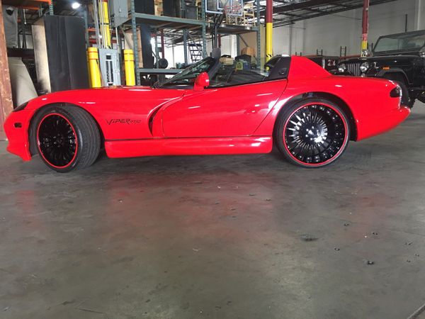 99 dodge viper tr10 for Sale in Santa Clarita, CA - OfferUp