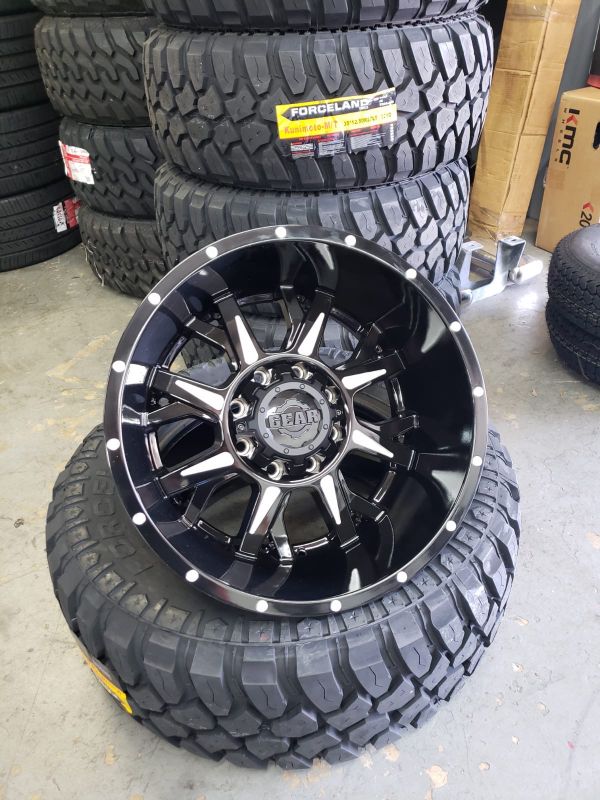 Ford F250 / F350 Excursion Special 20 x 12 Gear Alloy Wheels with 35 12