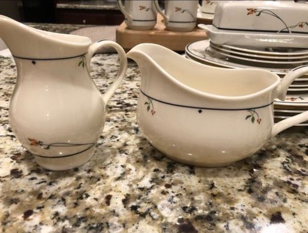 Gorham Ariana fine China dinnerware collection town and country for ...