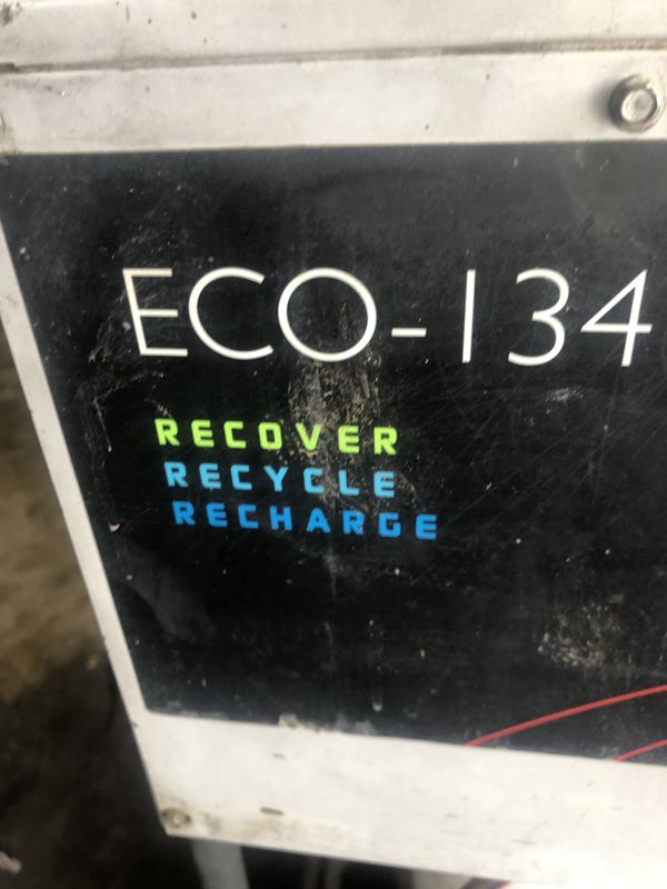 Snap-On ECO -134 AC charge and recovery machine for Sale in Azusa, CA