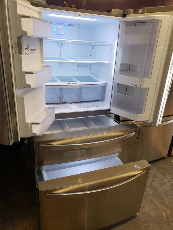 LG Flex Zone stainless steel french door refrigerator with showcase for