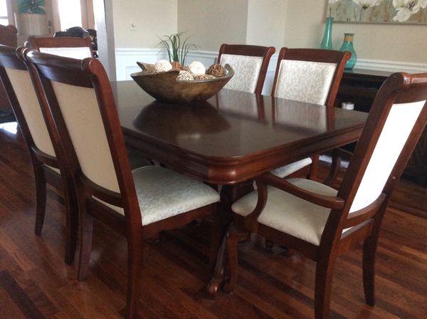 Havertys Dining Set/ Table + 6 Chairs for Sale in Ponte Vedra Beach, FL ...