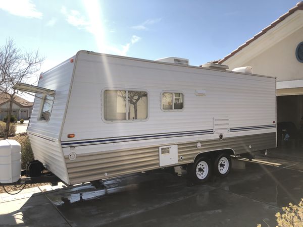 2005 Layton weekender 53rd anniversary skyline travel trailer 24 ft ...