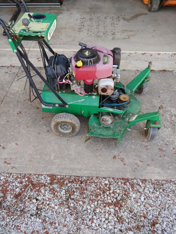 Billy Goat 33 inch commercial mower for Sale in LaGrange, OH - OfferUp