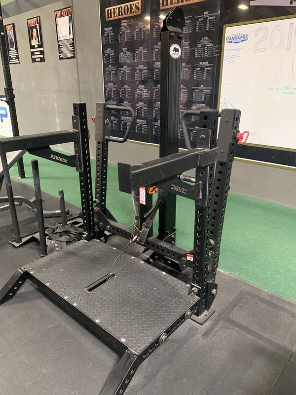 Rogue rhino belt squat for Sale in Norco, CA OfferUp