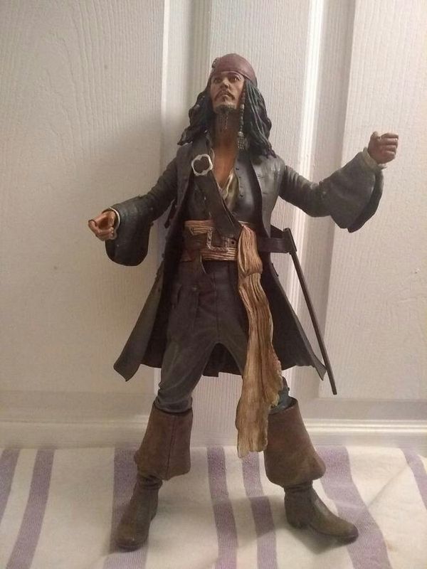 Disney Captain Jack Sparrow Talking Pirates of the Carribean Doll for ...