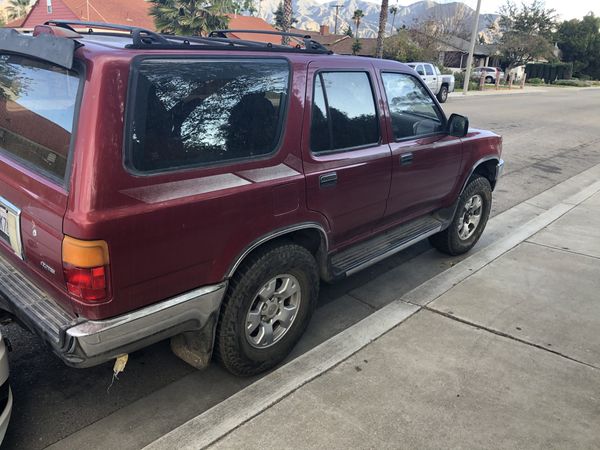 94 Toyota 4Runner 4wd manual transmission. for Sale in San Fernando, CA