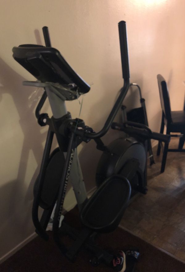stores that sell elliptical machines
