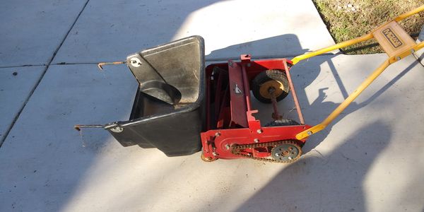 Mclane Push Mower Model 17-PH-7 for Sale in Avondale, AZ - OfferUp