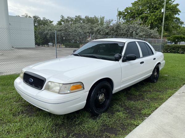 2011 Ford Crown Victoria P71 Police Package 75k miles for Sale in Miami ...