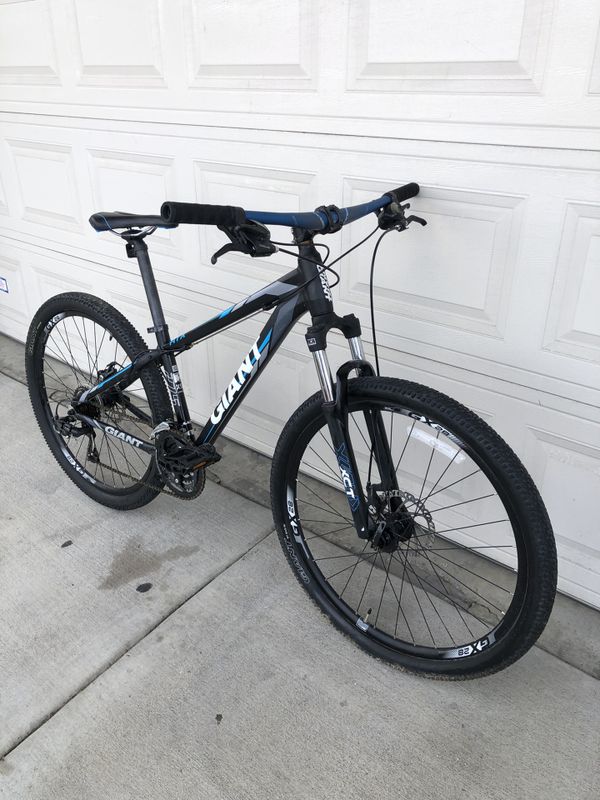 giant disc brake road bike