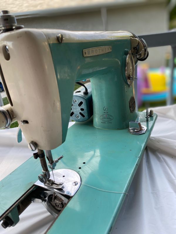Brother Vintage Sewing Machine for Sale in Los Angeles, CA - OfferUp