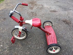 Radio Flyer Tricycle for Sale in Tacoma, WA