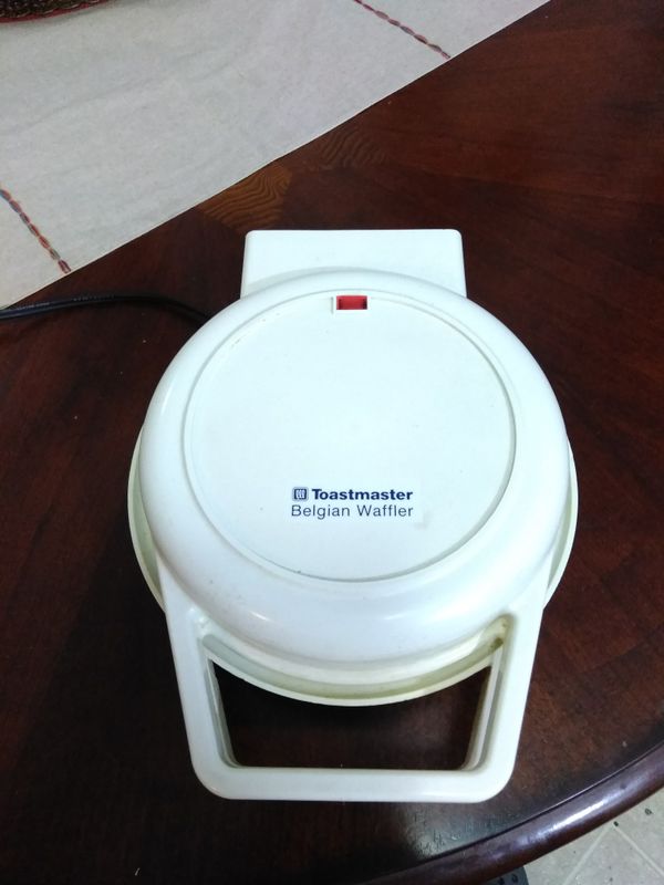 Vintage Retro Toastmaster Belgian Waffler Waffle Iron Round Maker
