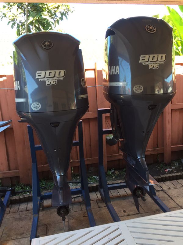 Pair 2014 Yamaha F 300 hp Four Stroke Outboards Electric Shift for Sale