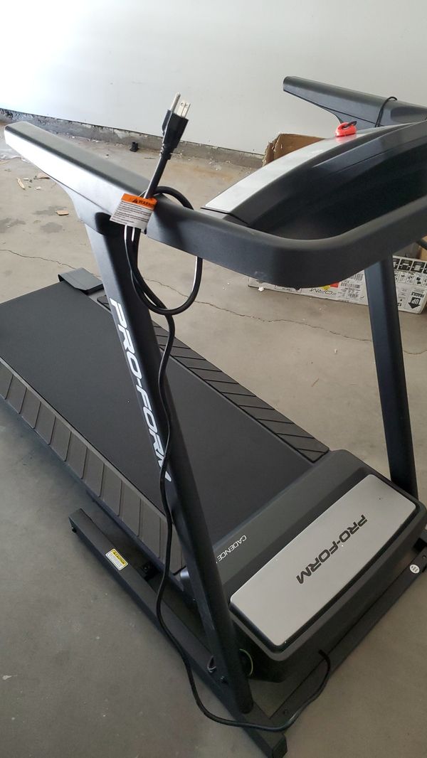 Treadmill caminadora proform cadence wlt for Sale in Las Vegas, NV