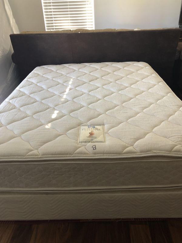 Used SEALY POSTUREPEDIC DOUBLE SIDE PILLOW TOP QUEEN SIZE MATTRESS AND ...