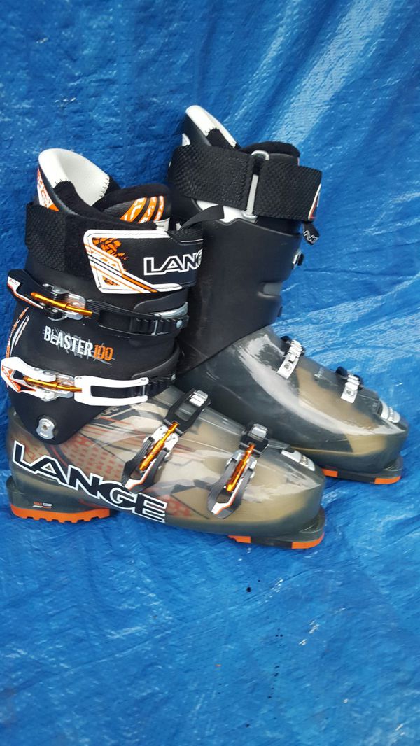 LANGE BLASTER 100.SKI BOOTS.SIZE 10 MENS for Sale in Seattle, WA - OfferUp