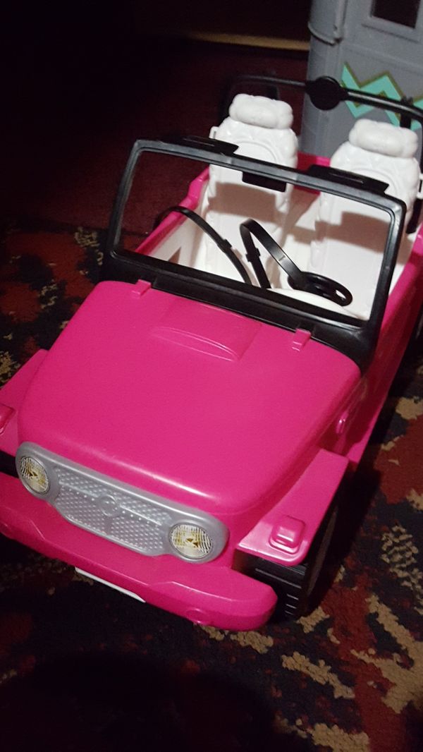 lori doll jeep