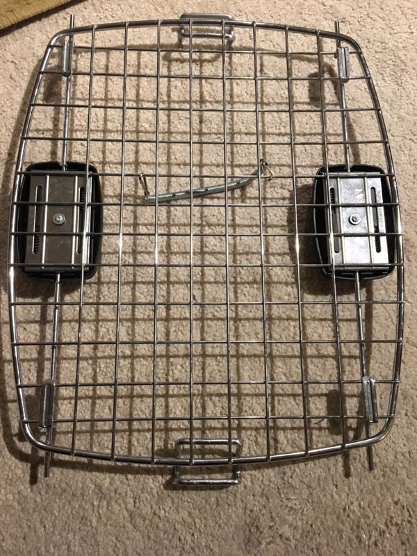 Dog Kennel Door 16”H x 13” W Petmate Compass Kennel Replacement Door