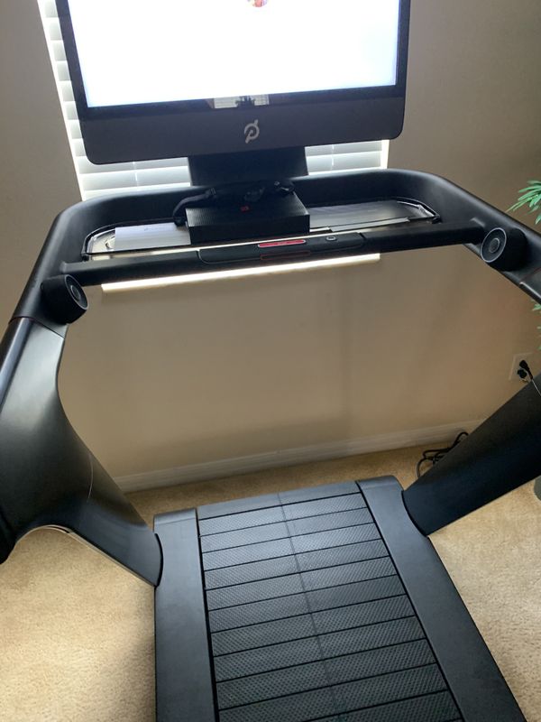 Peloton treadmill for Sale in Land O Lakes, FL - OfferUp