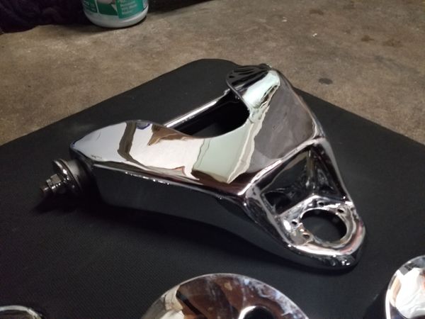 Molded aarms not extended for B body (cadillac, caprice Molded a-arms not ex