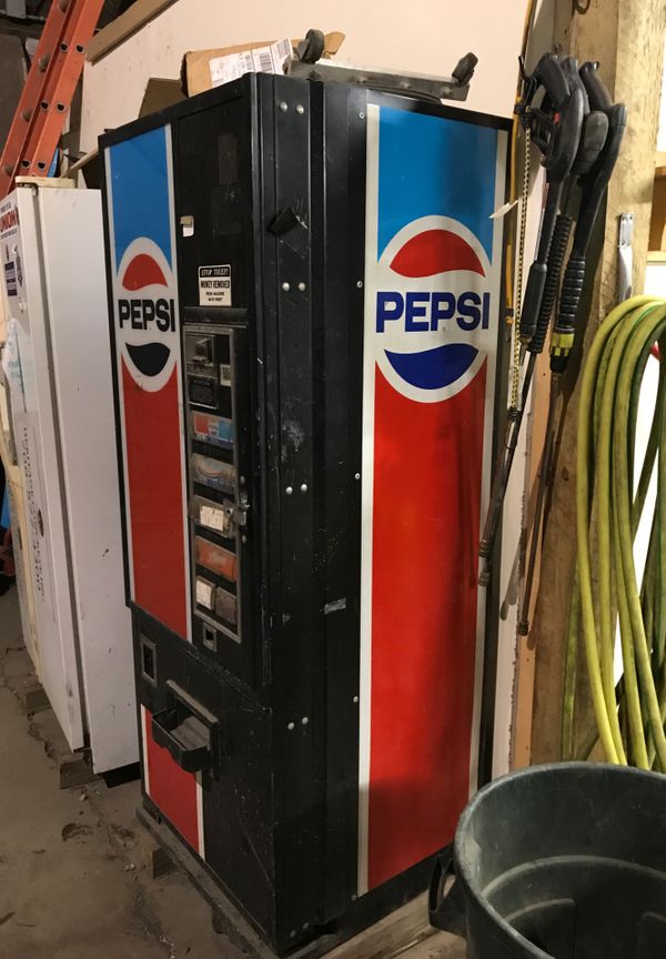 Pop machine for Sale in Merrionette Park, IL - OfferUp