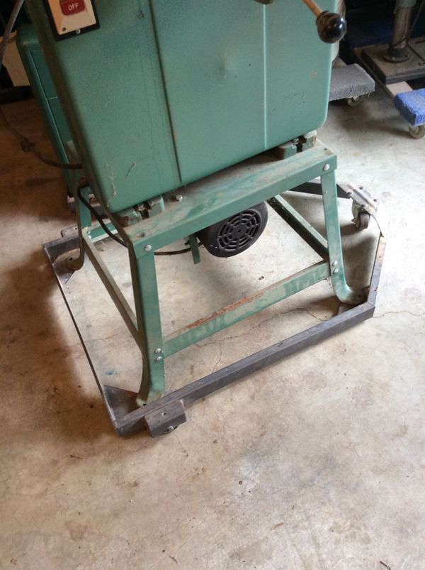 Grizzly 16” Bandsaw for Sale in Federal Way, WA OfferUp