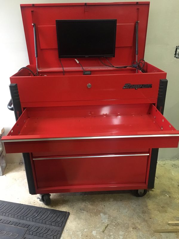 Snap On Roller Tool Box Like New for Sale in Twinsburg, OH - OfferUp