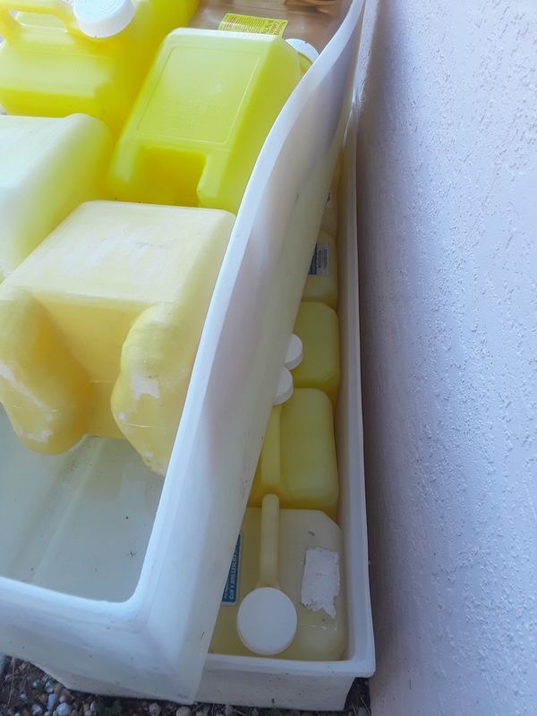 Chlorine Jug Bins w/20 jugs for Truck Bed for Sale in Lehigh Acres, FL