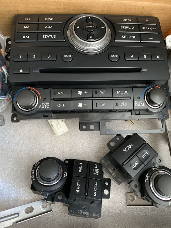 2013 2014 2015 NISSAN OEM Armada Stereo And Audio Radio Control Panel