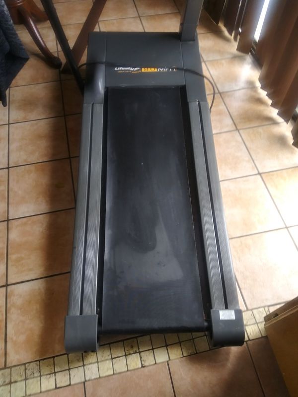 Lifestyler 8.0 treadmill for Sale in Palmdale, CA OfferUp