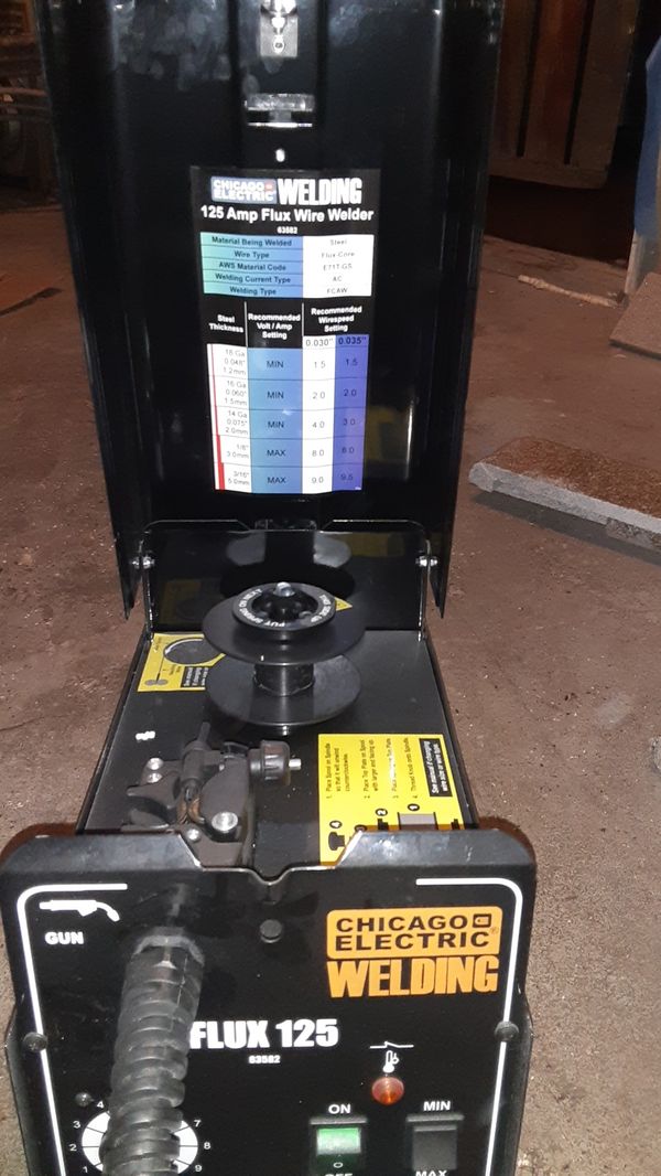 CHICAGO ELECTRIC FLUX 125 WELDER for Sale in El Monte, CA - OfferUp