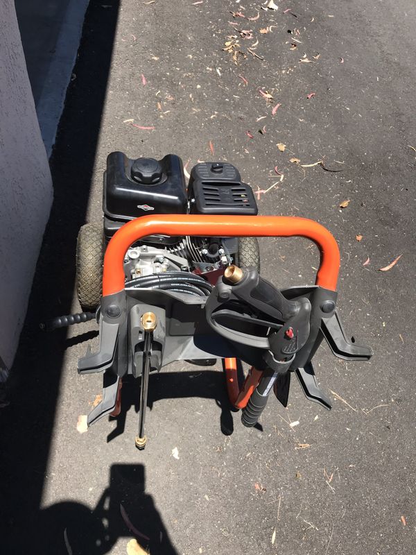 Husqvarna 3200 PSI Gas Pressure Washer for Sale in San Clemente, CA
