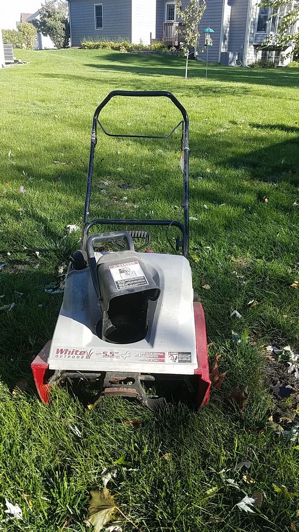 White Outdoor 5.5 HP 2 cycle 21" Snow Blower SnowBlower Snowthrower for