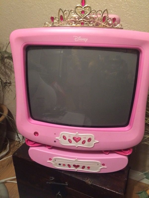 Princess Disney TV and DVD player for Sale in Victorville, CA - OfferUp