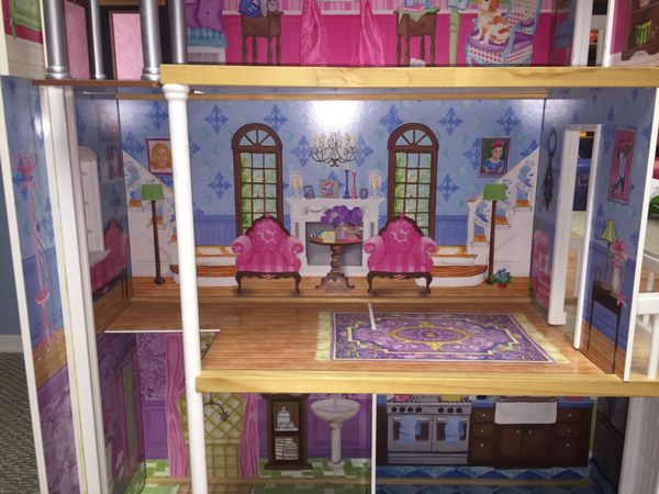 barbie wooden house