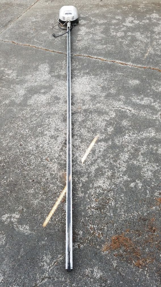 Genie Excellerator garage door opener for Sale in Tacoma, WA - OfferUp