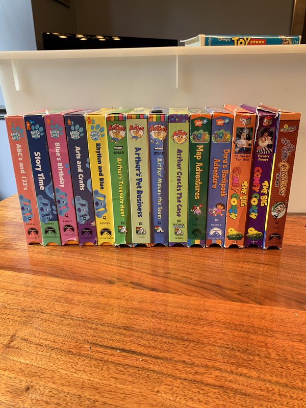 14 Kids VHS Tapes, Blues Clues, Arthur, Dora, Molly’s Comfy Couch for ...