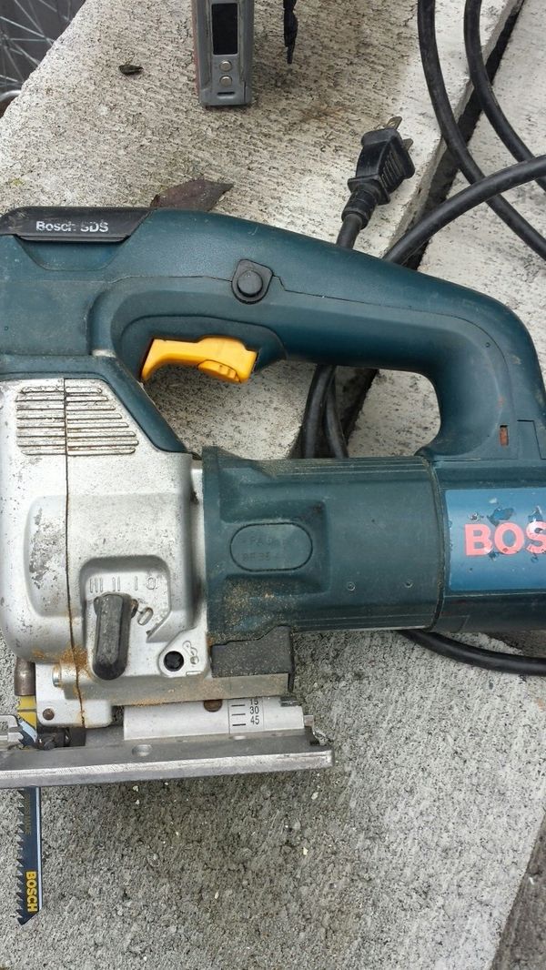 Bosch jigsaw model 1587avs for Sale in Vancouver, WA OfferUp