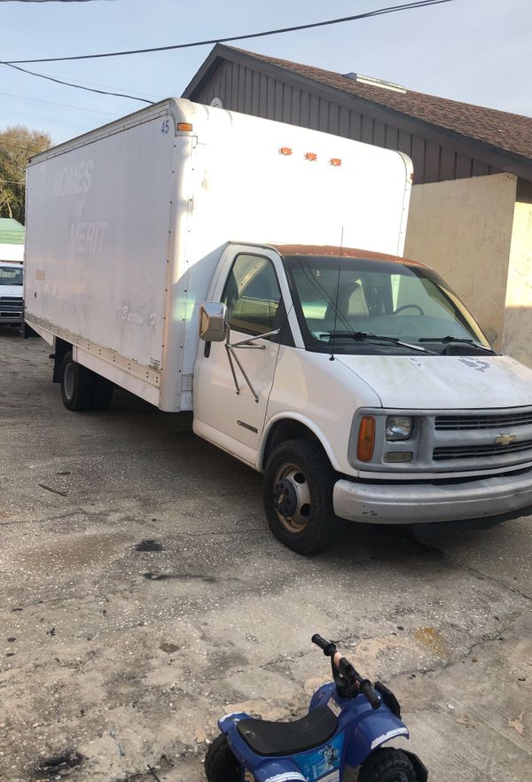 2000 box truck for Sale in Winter Haven, FL - OfferUp