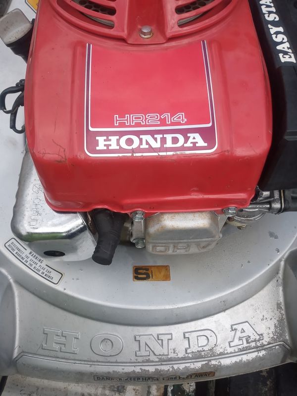 Honda electric start HR214 SM selfpropelled lawn mower 300