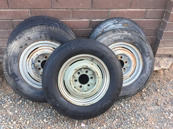 Set of 5 6 lug Chevy gmc rims Chevy 3100 gmc 100 fleetline special ...