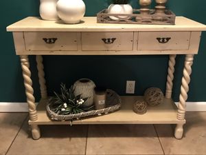 New And Used Console Table For Sale In Simpsonville Sc Offerup
