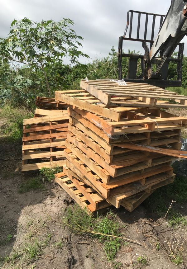 Free wood pallets for Sale in Port Charlotte, FL OfferUp