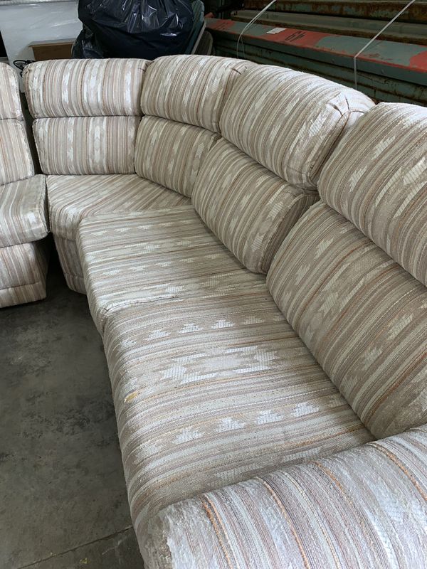 Lazy Boy Sectional Sofa with Pull Out Bed for Sale in Louisville, KY OfferUp