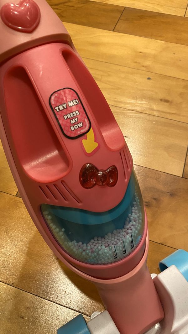 hello kitty robot vacuum