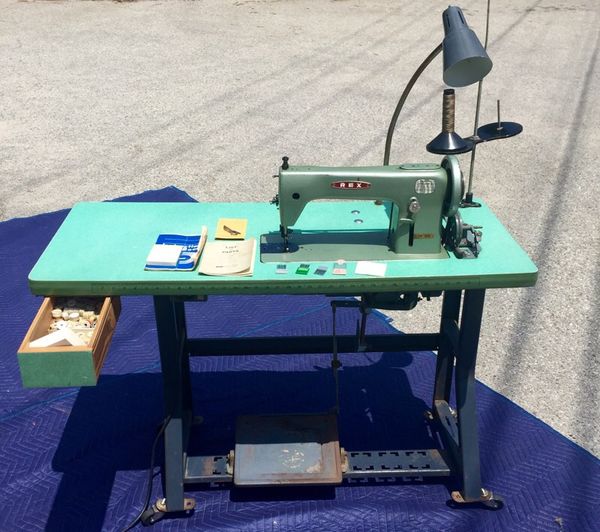 Rex 26-188 Industrial Sewing Machine Motorized Commercial Table Works